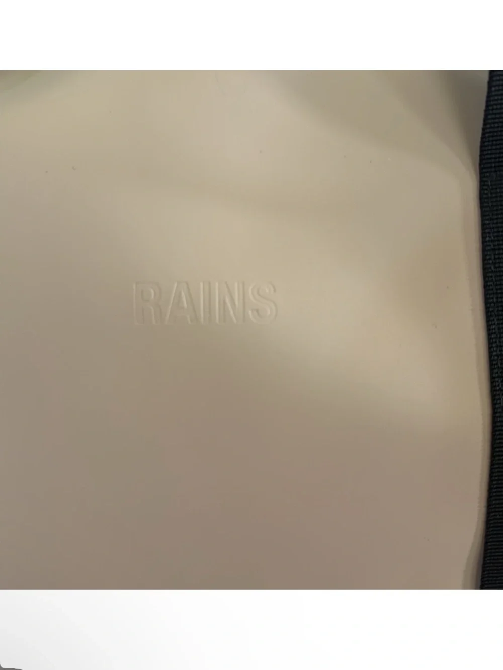 Rains weekend bag